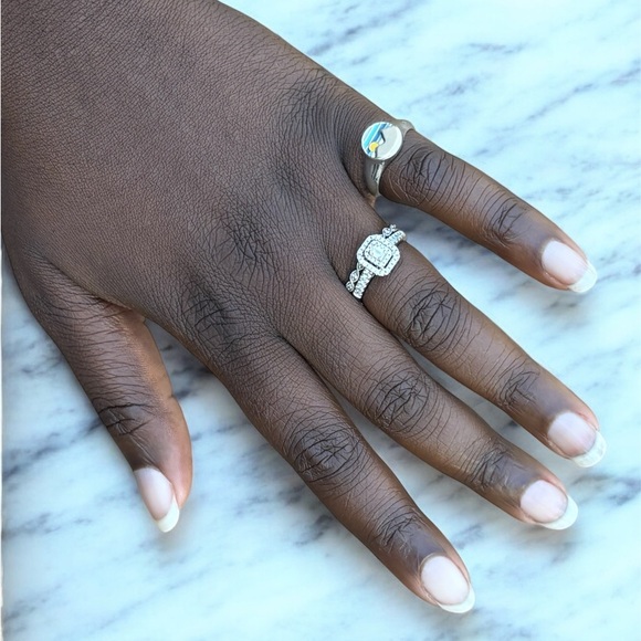 Pura Vida twin peaks signet ring - Picture 3 of 4